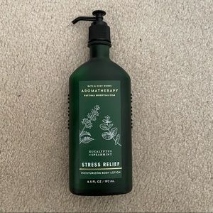 Bath & Body Works Aromatherapy Stress Relief Lotion